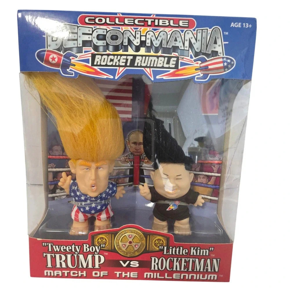 NEW DefconMania Rocket Rumble Trump vs Rocketman‎ Troll Figures Collectable Rare